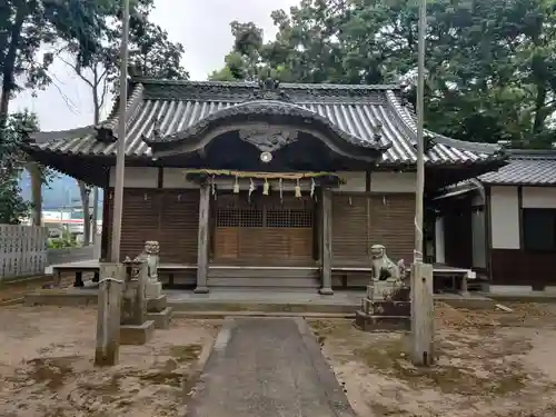 石井八幡宮の本殿・本堂