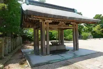出雲大社教祖霊社の手水舎