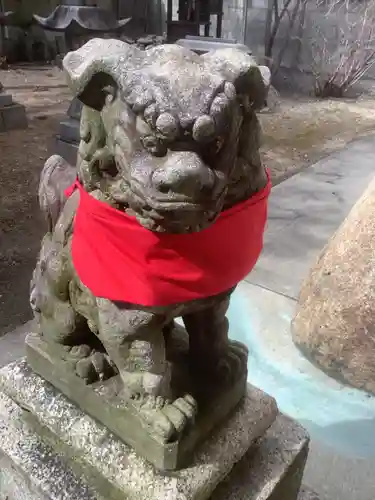 神明社・土之宮合殿の狛犬