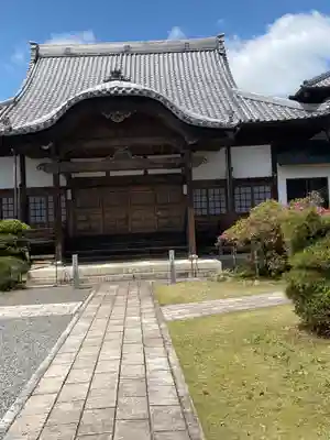 妙照寺の本殿・本堂