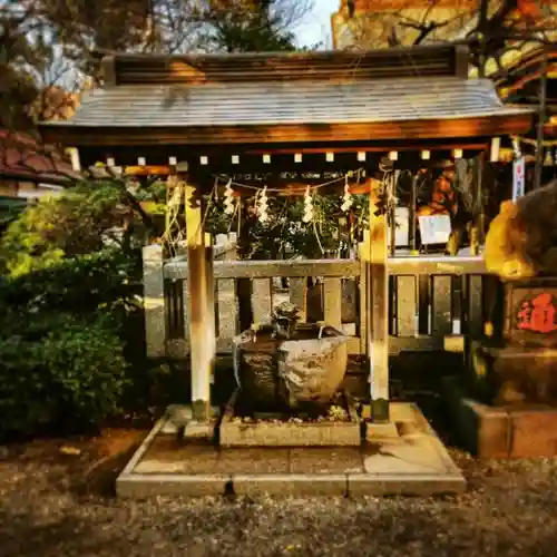 牛天神北野神社の手水