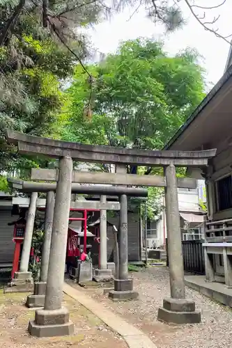 上目黒氷川神社の鳥居