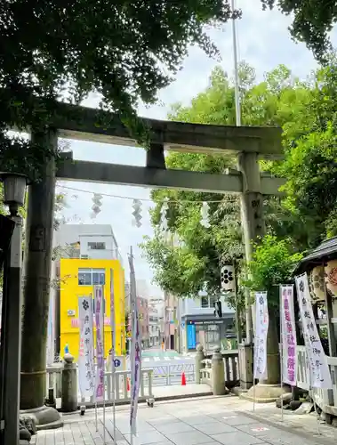 鳥越神社の鳥居