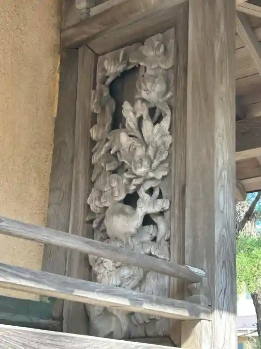 諏訪神社の{uncategorized: "未分類", other: "その他", undefined: "問題あり", building: "その他建物", grave: "お墓", sacred_gate: "鳥居", guardian: "狛犬", statue: "像", buddha: "仏像", history: "歴史", nature: "自然", garden: "庭園", animal: "動物", pagoda: "塔", temizu: "手水舎", mountain_gate: "山門・神門", sanctuary: "本殿・本堂", subordinate: "末社・摂社", art: "芸術", scenery: "景色", jizo: "地蔵", ema: "絵馬", goshuin: "御朱印", omikuji: "おみくじ", items: "授与品その他", amulet: "お守り", goshuincho: "御朱印帳", eats: "食事", festival: "お祭り", votive_dance: "神楽", shichigosan: "七五三参", wedding: "結婚式", experience: "体験その他", initially: "初詣", around: "周辺", anti_infection: "感染症対策"}