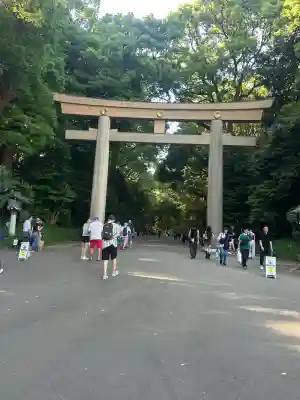 明治神宮の{uncategorized: "未分類", other: "その他", undefined: "問題あり", building: "その他建物", grave: "お墓", sacred_gate: "鳥居", guardian: "狛犬", statue: "像", buddha: "仏像", history: "歴史", nature: "自然", garden: "庭園", animal: "動物", pagoda: "塔", temizu: "手水舎", mountain_gate: "山門・神門", sanctuary: "本殿・本堂", subordinate: "末社・摂社", art: "芸術", scenery: "景色", jizo: "地蔵", ema: "絵馬", goshuin: "御朱印", omikuji: "おみくじ", items: "授与品その他", amulet: "お守り", goshuincho: "御朱印帳", eats: "食事", festival: "お祭り", votive_dance: "神楽", shichigosan: "七五三参", wedding: "結婚式", experience: "体験その他", initially: "初詣", around: "周辺", anti_infection: "感染症対策"}
