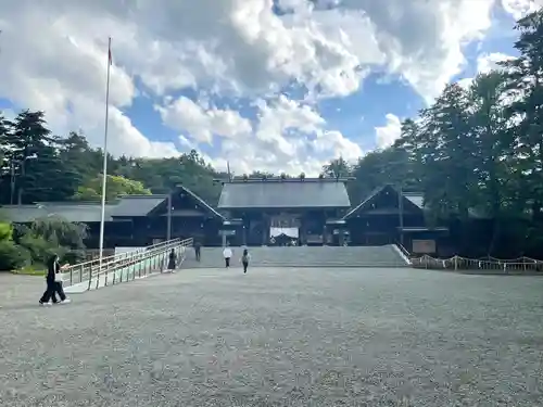 北海道神宮の山門