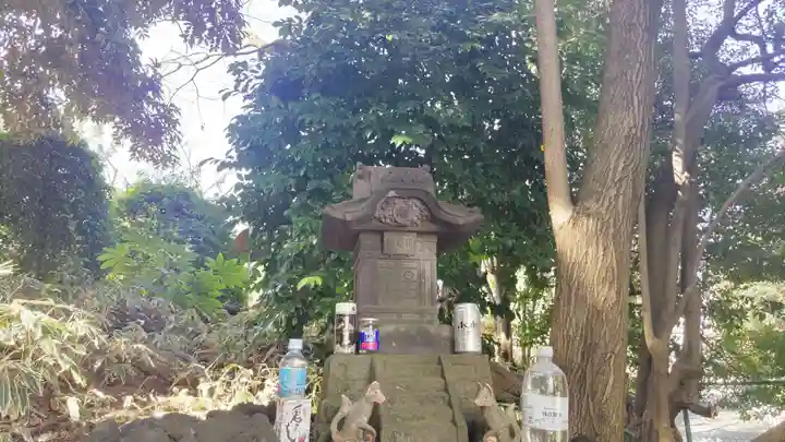 稲荷神社(さくら坂)の本殿・本堂