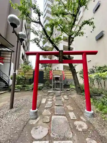 妻戀神社の鳥居