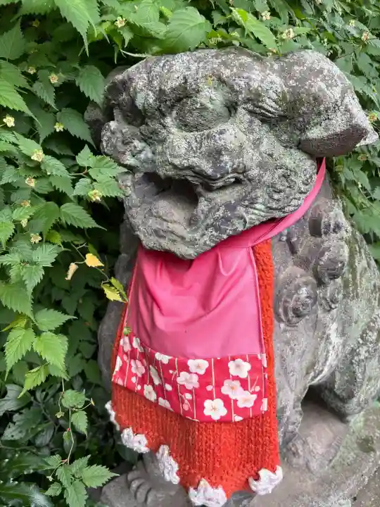 王子稲荷神社の{uncategorized: "未分類", other: "その他", undefined: "問題あり", building: "その他建物", grave: "お墓", sacred_gate: "鳥居", guardian: "狛犬", statue: "像", buddha: "仏像", history: "歴史", nature: "自然", garden: "庭園", animal: "動物", pagoda: "塔", temizu: "手水舎", mountain_gate: "山門・神門", sanctuary: "本殿・本堂", subordinate: "末社・摂社", art: "芸術", scenery: "景色", jizo: "地蔵", ema: "絵馬", goshuin: "御朱印", omikuji: "おみくじ", items: "授与品その他", amulet: "お守り", goshuincho: "御朱印帳", eats: "食事", festival: "お祭り", votive_dance: "神楽", shichigosan: "七五三参", wedding: "結婚式", experience: "体験その他", initially: "初詣", around: "周辺", anti_infection: "感染症対策"}