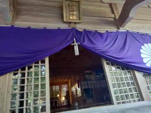 白鳥神社の本殿・本堂