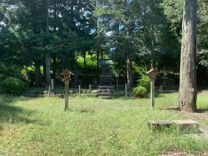 神明神社のその他建物