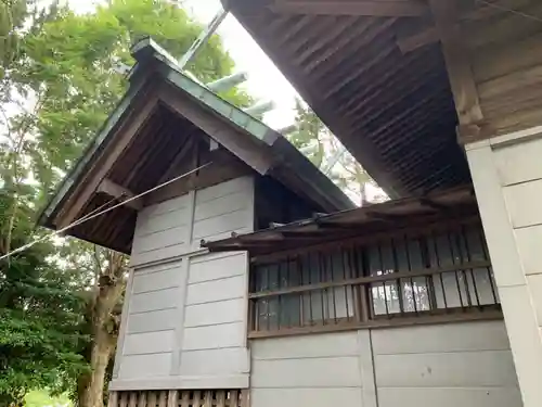 諏訪神社の本殿・本堂