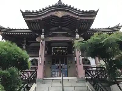 宗隆寺の本殿・本堂