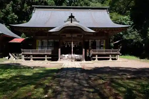 都々古別神社(馬場)の本殿・本堂