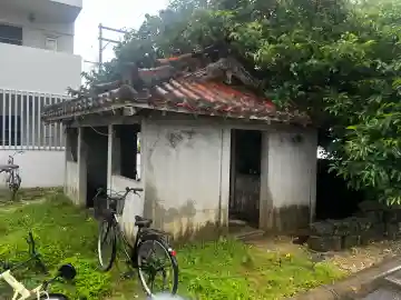 真泊嶽の{uncategorized: "未分類", other: "その他", undefined: "問題あり", building: "その他建物", grave: "お墓", sacred_gate: "鳥居", guardian: "狛犬", statue: "像", buddha: "仏像", history: "歴史", nature: "自然", garden: "庭園", animal: "動物", pagoda: "塔", temizu: "手水舎", mountain_gate: "山門・神門", sanctuary: "本殿・本堂", subordinate: "末社・摂社", art: "芸術", scenery: "景色", jizo: "地蔵", ema: "絵馬", goshuin: "御朱印", omikuji: "おみくじ", items: "授与品その他", amulet: "お守り", goshuincho: "御朱印帳", eats: "食事", festival: "お祭り", votive_dance: "神楽", shichigosan: "七五三参", wedding: "結婚式", experience: "体験その他", initially: "初詣", around: "周辺", anti_infection: "感染症対策"}