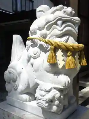 八幡神社の狛犬
