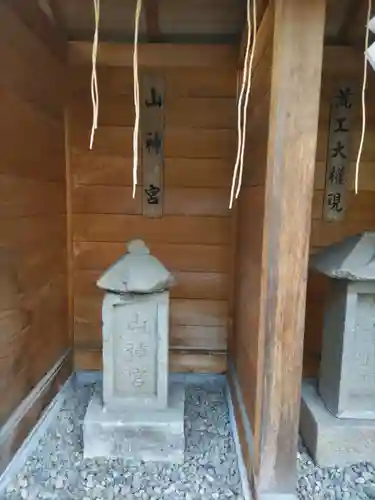 柏神社の末社・摂社