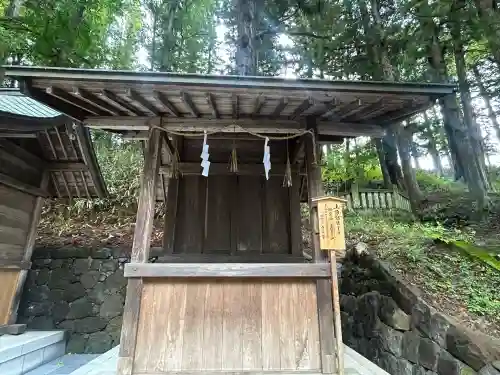 諏訪大社下社春宮(長野県)