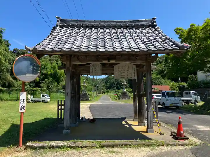 縁城寺の山門・神門