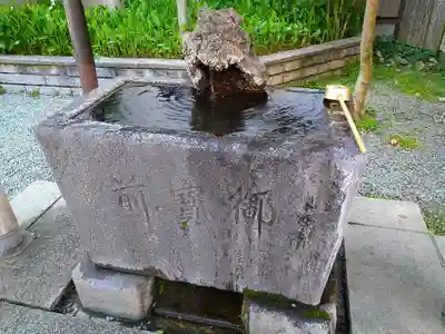 薬師神社の手水舎