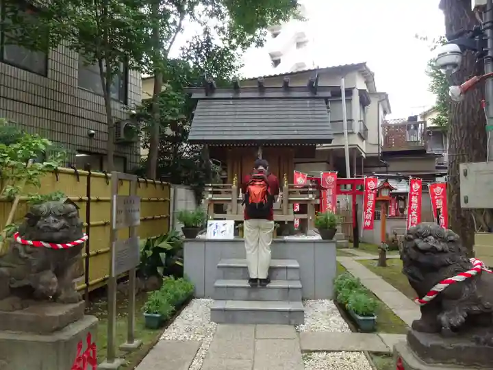 高円寺氷川神社の末社・摂社