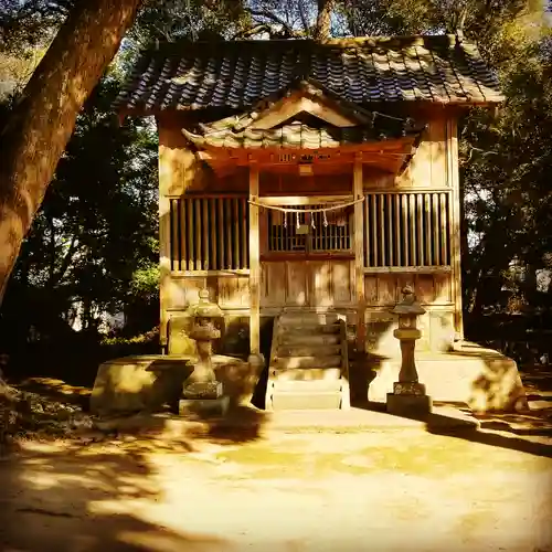 水神社の本殿