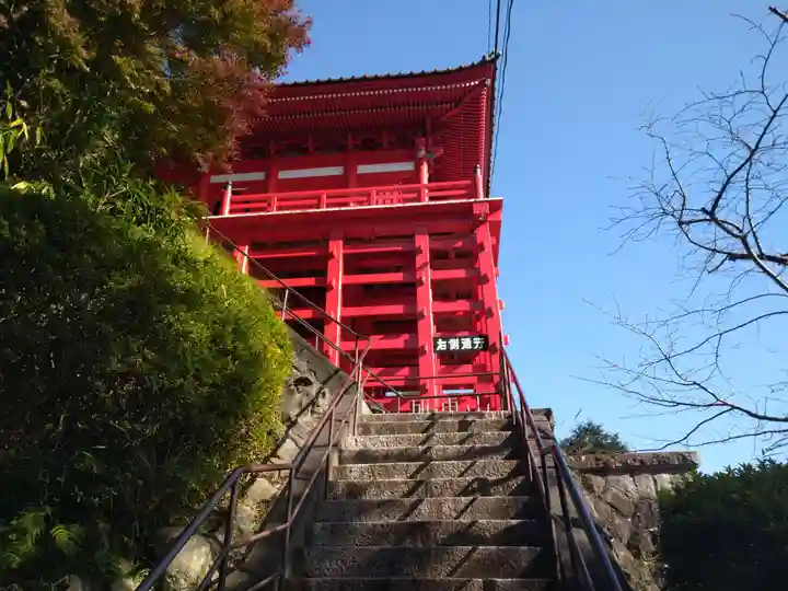 浪切不動院の本殿・本堂