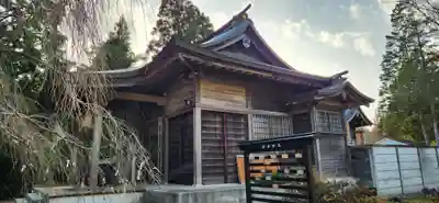亀岡八幡宮の本殿・本堂