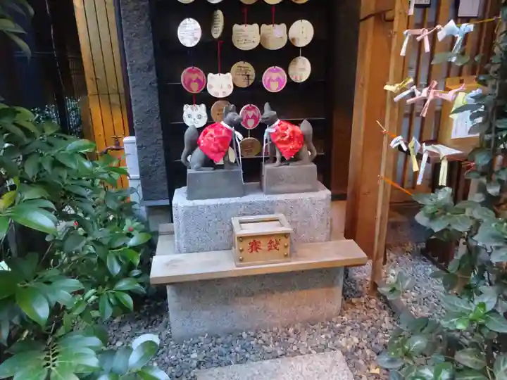 五十稲荷神社(栄寿稲荷神社)の末社・摂社