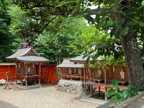 許波多神社（五ケ庄鎮座）の末社・摂社