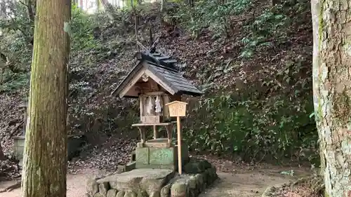 玉作湯神社の末社