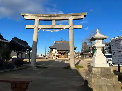 氷川八幡神社の鳥居