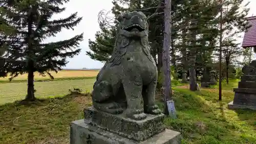 大鳳神社の狛犬