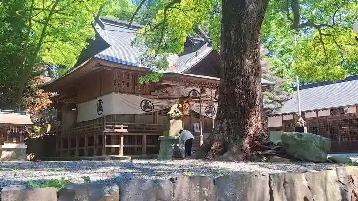阿伎留神社の{uncategorized: "未分類", other: "その他", undefined: "問題あり", building: "その他建物", grave: "お墓", sacred_gate: "鳥居", guardian: "狛犬", statue: "像", buddha: "仏像", history: "歴史", nature: "自然", garden: "庭園", animal: "動物", pagoda: "塔", temizu: "手水舎", mountain_gate: "山門・神門", sanctuary: "本殿・本堂", subordinate: "末社・摂社", art: "芸術", scenery: "景色", jizo: "地蔵", ema: "絵馬", goshuin: "御朱印", omikuji: "おみくじ", items: "授与品その他", amulet: "お守り", goshuincho: "御朱印帳", eats: "食事", festival: "お祭り", votive_dance: "神楽", shichigosan: "七五三参", wedding: "結婚式", experience: "体験その他", initially: "初詣", around: "周辺", anti_infection: "感染症対策"}