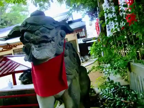 王子稲荷神社の狛犬