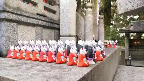 荒木神社の末社・摂社