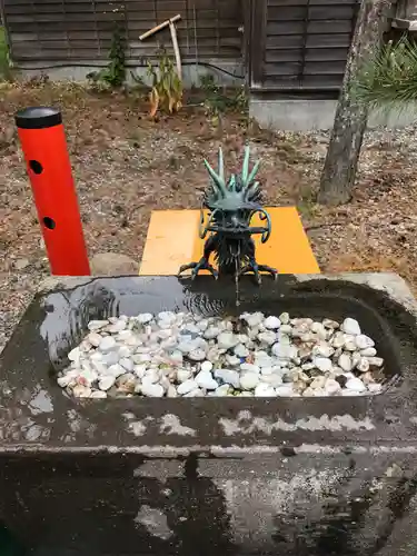 函館八幡宮の手水舎