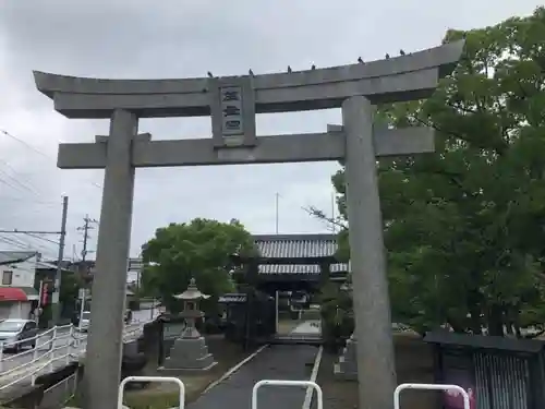大善寺玉垂宮の鳥居
