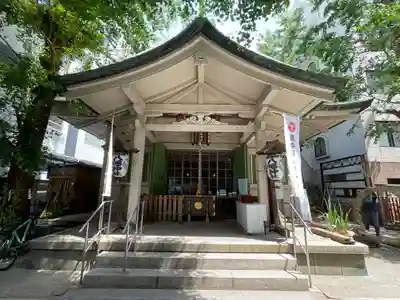 銀杏岡八幡神社の本殿・本堂