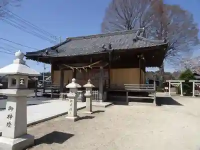 石井神社の本殿・本堂