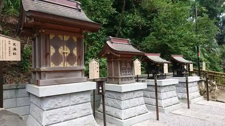 師岡熊野神社の末社・摂社