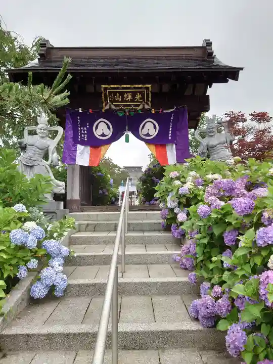 松源寺の山門・神門