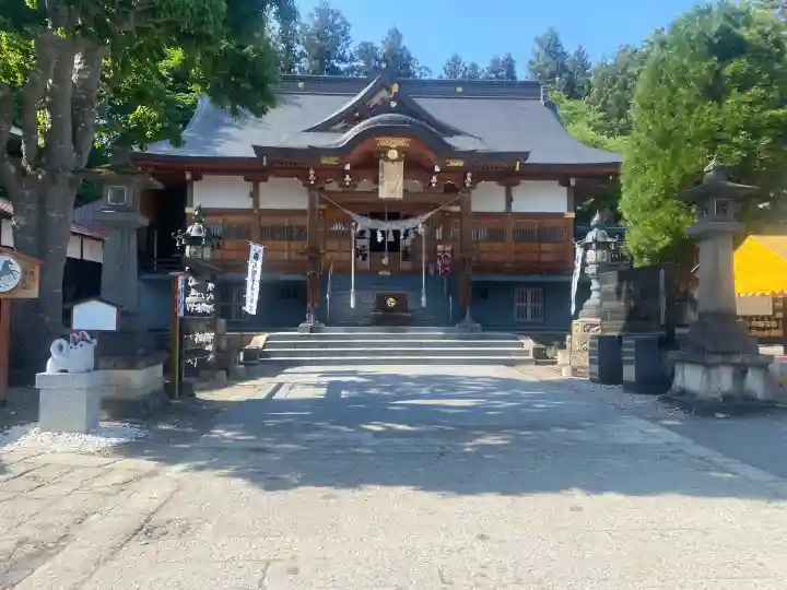烏帽子山八幡宮の{uncategorized: "未分類", other: "その他", undefined: "問題あり", building: "その他建物", grave: "お墓", sacred_gate: "鳥居", guardian: "狛犬", statue: "像", buddha: "仏像", history: "歴史", nature: "自然", garden: "庭園", animal: "動物", pagoda: "塔", temizu: "手水舎", mountain_gate: "山門・神門", sanctuary: "本殿・本堂", subordinate: "末社・摂社", art: "芸術", scenery: "景色", jizo: "地蔵", ema: "絵馬", goshuin: "御朱印", omikuji: "おみくじ", items: "授与品その他", amulet: "お守り", goshuincho: "御朱印帳", eats: "食事", festival: "お祭り", votive_dance: "神楽", shichigosan: "七五三参", wedding: "結婚式", experience: "体験その他", initially: "初詣", around: "周辺", anti_infection: "感染症対策"}
