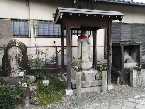 遍照寺の地蔵