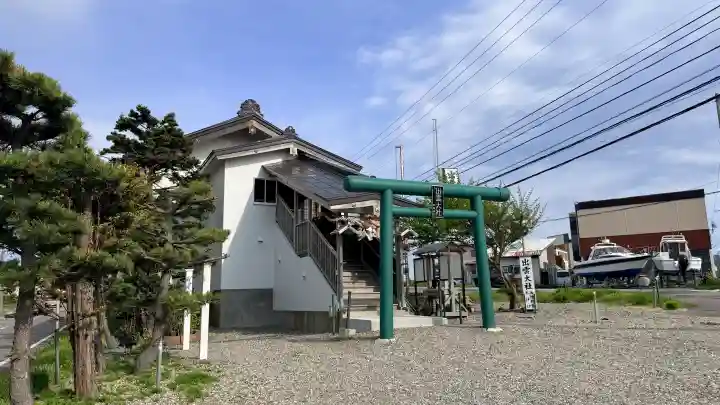 出雲大社函館教会の{uncategorized: "未分類", other: "その他", undefined: "問題あり", building: "その他建物", grave: "お墓", sacred_gate: "鳥居", guardian: "狛犬", statue: "像", buddha: "仏像", history: "歴史", nature: "自然", garden: "庭園", animal: "動物", pagoda: "塔", temizu: "手水舎", mountain_gate: "山門・神門", sanctuary: "本殿・本堂", subordinate: "末社・摂社", art: "芸術", scenery: "景色", jizo: "地蔵", ema: "絵馬", goshuin: "御朱印", omikuji: "おみくじ", items: "授与品その他", amulet: "お守り", goshuincho: "御朱印帳", eats: "食事", festival: "お祭り", votive_dance: "神楽", shichigosan: "七五三参", wedding: "結婚式", experience: "体験その他", initially: "初詣", around: "周辺", anti_infection: "感染症対策"}