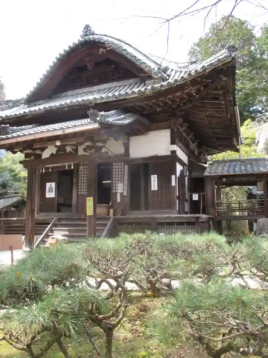 十輪寺の本殿・本堂