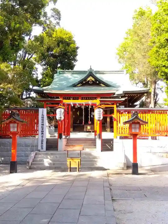馬橋稲荷神社の本殿・本堂