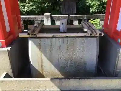 足利織姫神社の手水舎