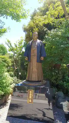 川崎大師（平間寺）の像