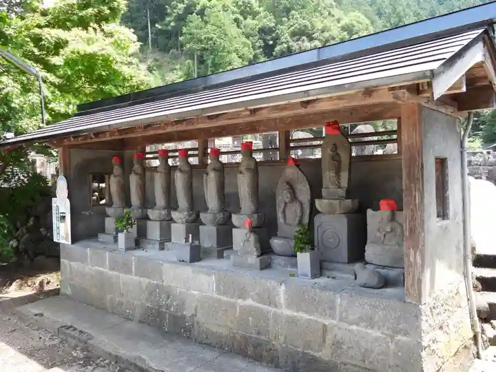 慈恩護国禅寺(岐阜県)